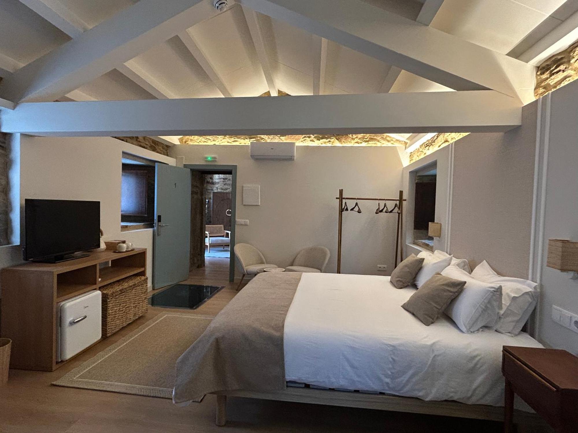 Luar Do Sarela & Suites Conjo ภายนอก รูปภาพ